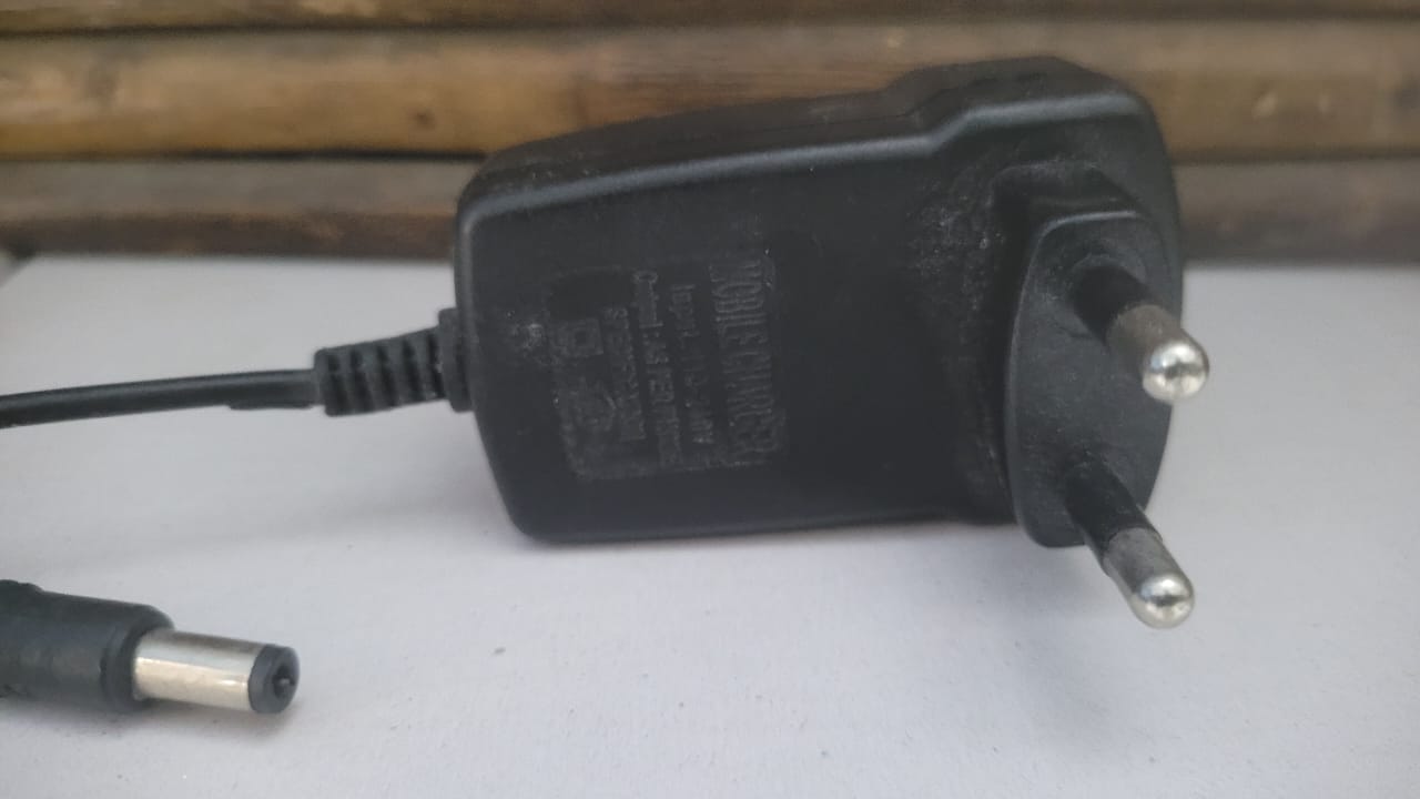 Adaptor